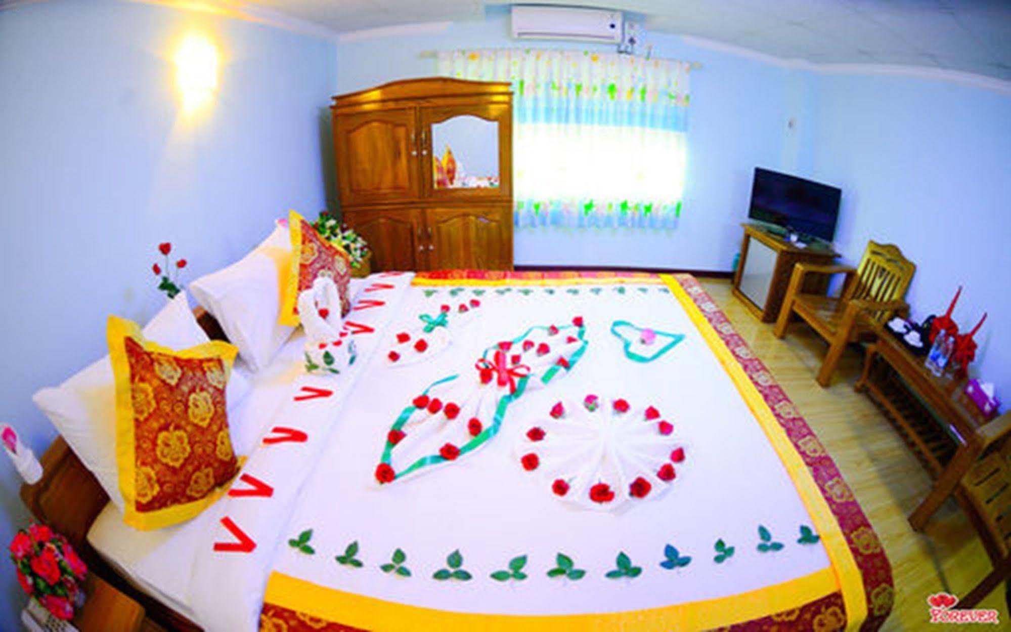 Vega Star Hotel Gyogon Kültér fotó